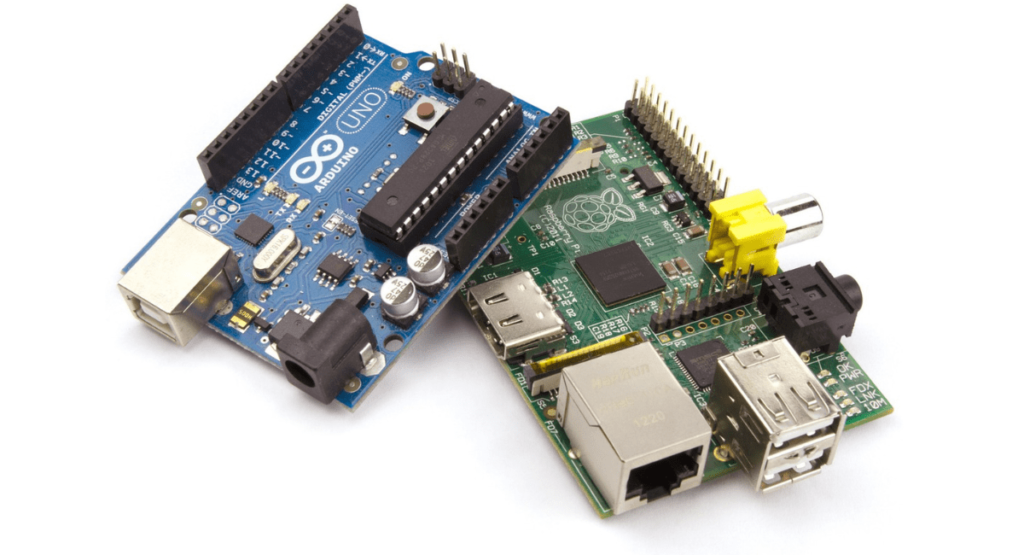 Comparison of Arduino UNO and Raspberry Pi by kunkune.co .uk
